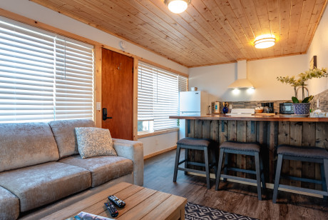 Apartment, Full Kitchen, Partial Bay View